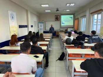Okulumuzda Yerel Yönetimler Programı Öğrencilerine Oryantasyon Programı Düzenlendi.