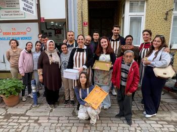 Okulumuz Öğrencilerinden Örnek Proje: “Engel Tanımayan Eller”